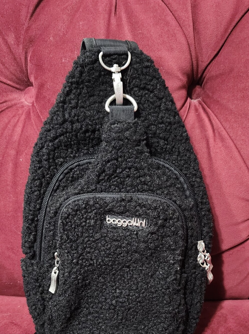 Baggallini Black Sherpa Sling Bag with Silver Logo